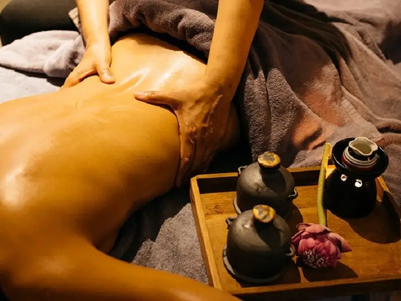 Massage Thaï aux Huiles Bio